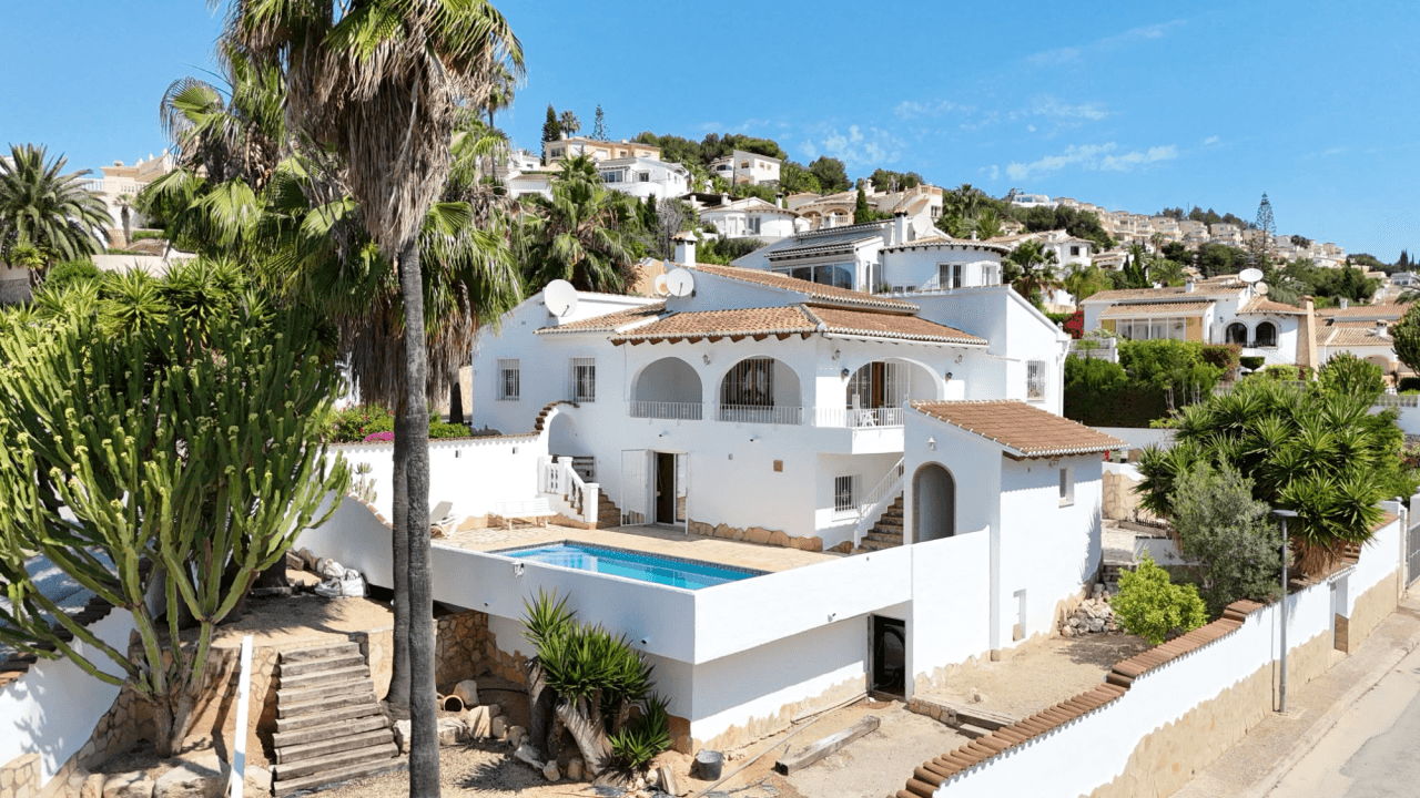 Villa til salg i Benitachell