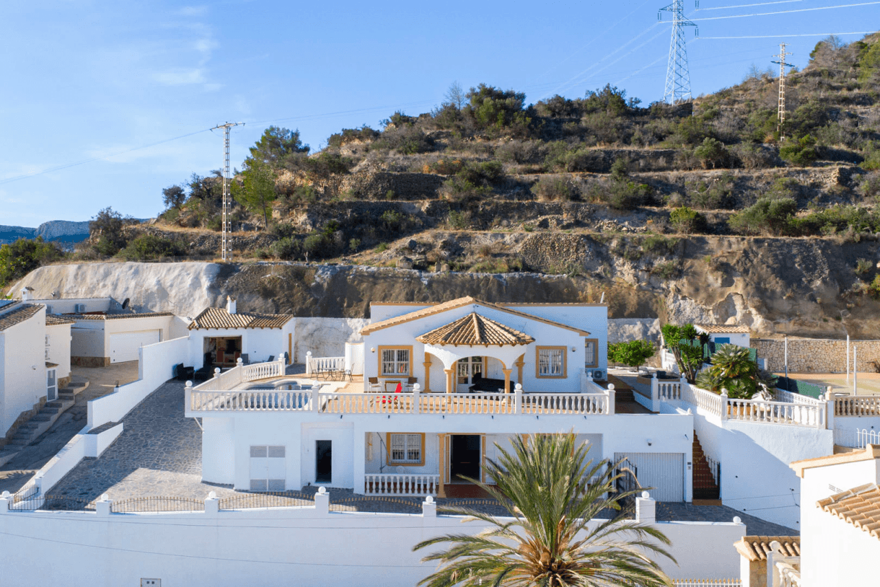 Villa til salg i Calpe, Alicante