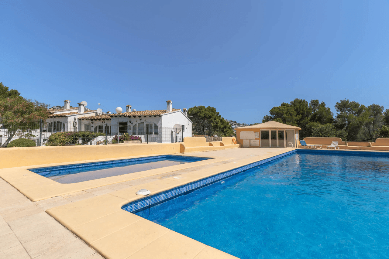 Dorpshuis til salg i Moraira, Alicante