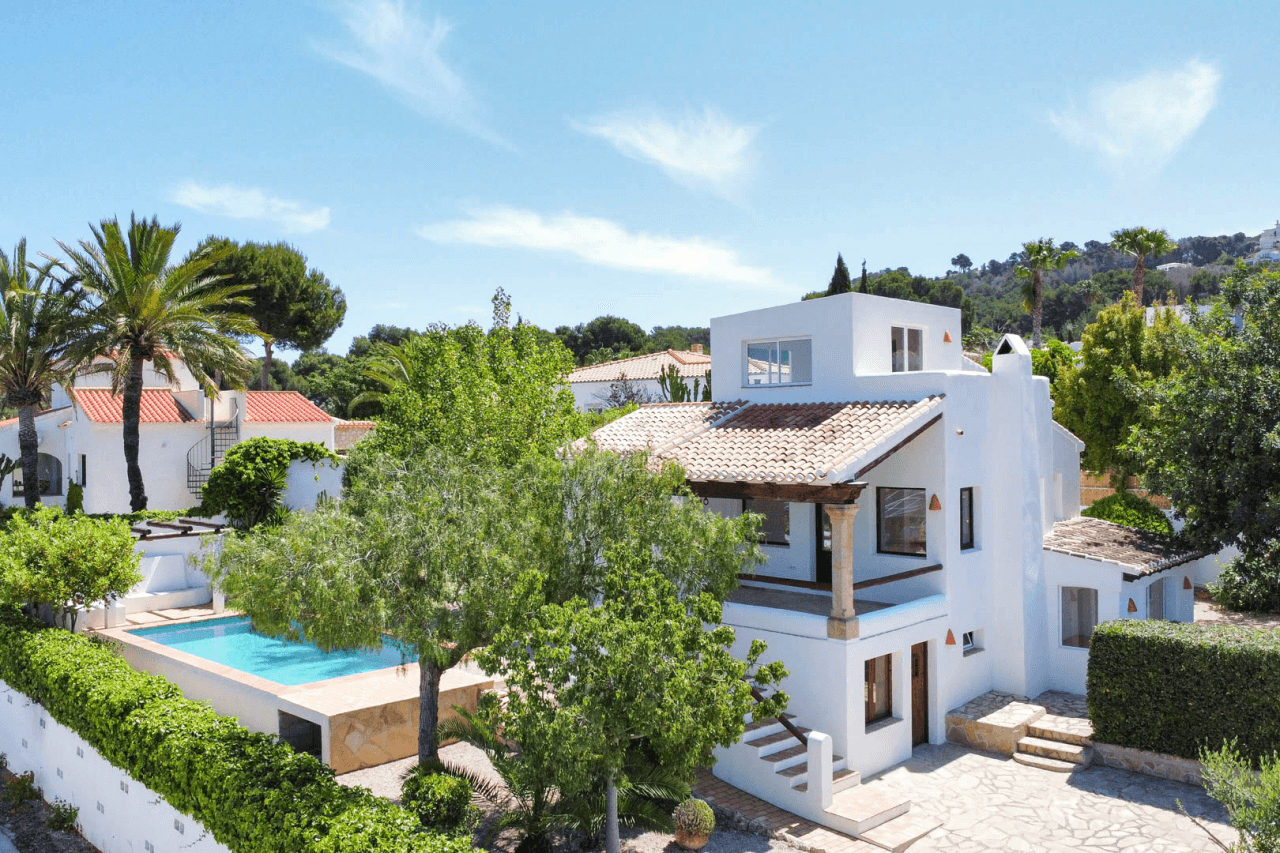 C3XY4524JAV Beautiful reformed villa for sale in Tosalet, Jávea