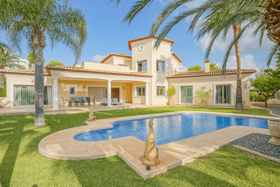 Villa til salg i Benissa, Alicante
