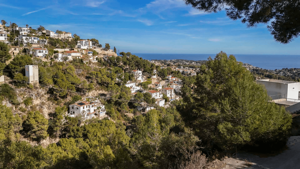 Grondstuk til salg i Benissa, Alicante